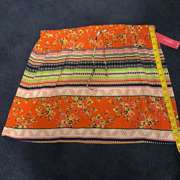 Drawstring skirt - Picture 10 of 12